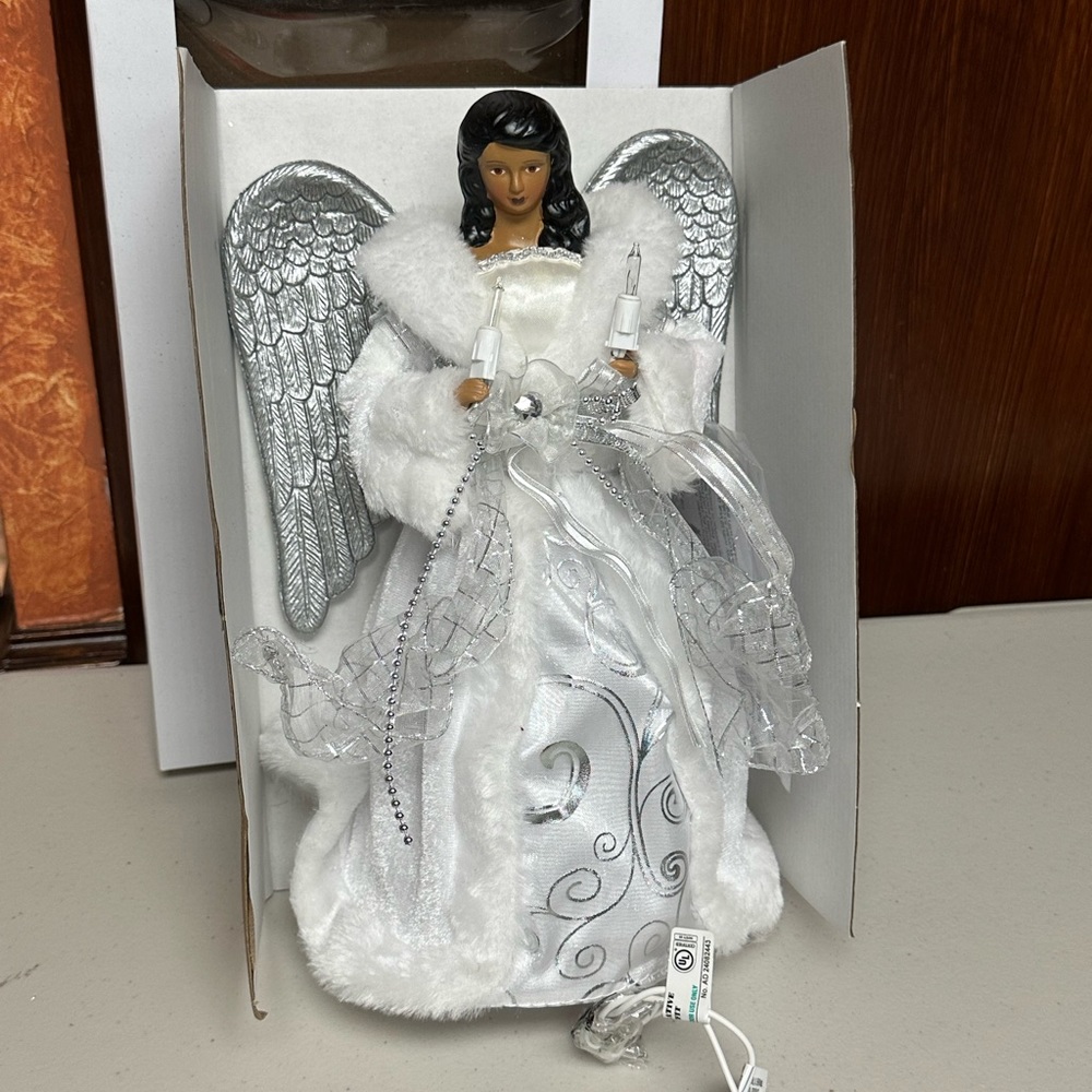 Angel Tree Topper with lights